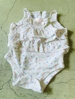 カルバンクライン　花柄フリルロンパース　3-6M
