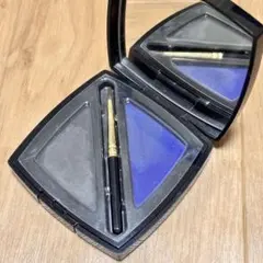CHANEL シャネル 水溶きアイライナーのサムネイル