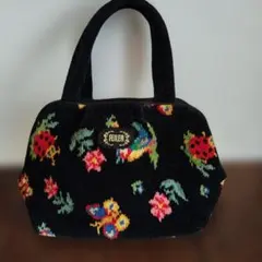 Item thumbnail for item f1b50b58-ae81-42f8-9d9a-f7c7051d32a9