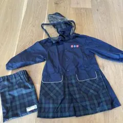 ファミリア　レインコート