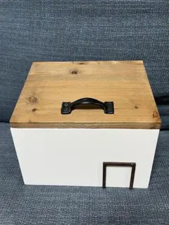 サリュ　リサイクルウッドおうち屋根ボックスのサムネイル