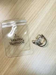 Vivienne Westwoodのフープピアス