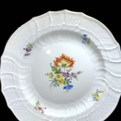 古マイセン 金彩 花のブーケと虫の絵付け 深皿 19C末 直径 23.3センチ