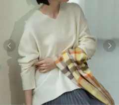 オーペックドットクリップ　ワイドＶネックニット　XS白ホワイト　無地　シンプル