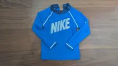 Nike 100 ラッシュガード