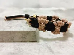 パラコード　スマホ　ハンドストラップ　バッグハンドル　リボン　黒　茶色