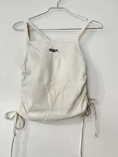RVCA キャミソール ホワイト 蝶刺繍 シャーリングのサムネイル