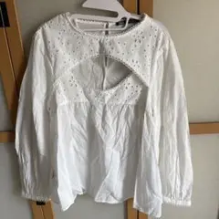 ZARA 刺繍入りホワイトブラウス