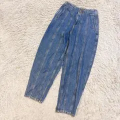 【美品】ZARAザラ パネル切り替えデニムパンツ EUR32 タック入 縦ライン