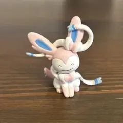 へんしん！メタモン ぬいぐるみマスコット ニンフィア - メルカリ