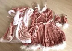 サンタコスプレ　ピンク