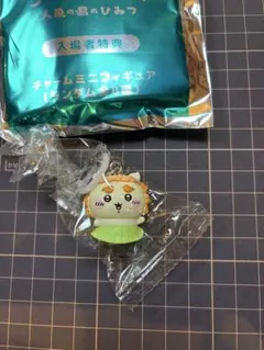 映画 ちいかわ 人魚の島のひみつ 入場者特典 シーサー めじるしアクセサリーのサムネイル