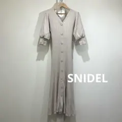 SNIDEL スナイデル フロントボタン Vネック リブ ニット ワンピース