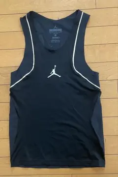 ジョーダン コンプレッション　ノースリーブDRI-FIT ナイキ　トレーニング