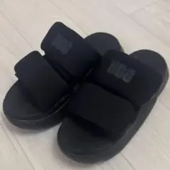 UGG サンダル ブラック 25cmのサムネイル
