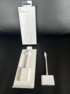 Apple Lightning SDカード、HDMI変換プラグ