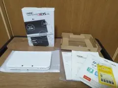 任天堂 NEW ニンテンドー3DSLL 本体 パールホワイト 上IPS液晶　美品