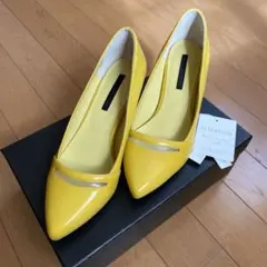 【新品、未使用】UNTITLED 黄色 ポインテッドトゥ パンプス サイズ30
