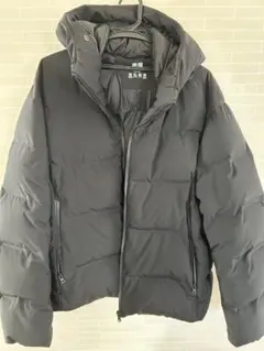 【極美品】【交渉可能】ユニクロ　シームレスダウンパーカー(3Dカット)