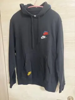 12月7日まで値下げ‼️Nike ブラック パーカー 複数ロゴ