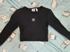 adidas ブラック クロップドTシャツのサムネイル
