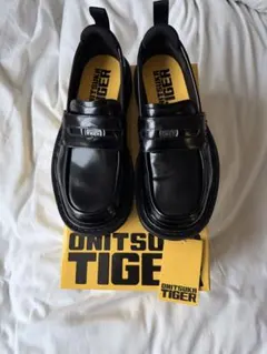 ［新品同様］26.0cm オニツカ　ローファー　ブラック×ブラック