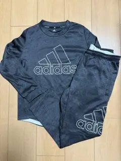 【美品】adidas アディダス　スウェット　ジャージ　上下セット 150㎝