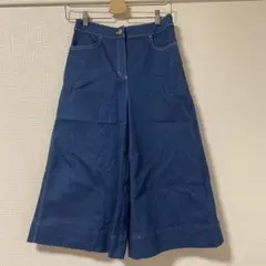 ESCADA　7部丈デニムクロップドパンツ　ストレッチ素材のサムネイル