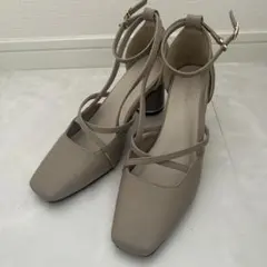 ダズリン　dazzlin アートストラップパンプスのサムネイル