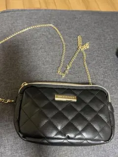 ブラックキルティングショルダーバッグ