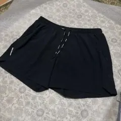 (美品)サロモン SHAKEout CORE 7" NO LINER ショーツのサムネイル