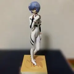 綾波レイ　フィギュア