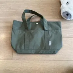 Item thumbnail for item 7ccb97c9-3e81-4a32-a965-732145db21e3