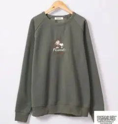 スヌーピー　ペパーミント　トレーナー　スウェット　刺繍　裏起毛あり　カーキ