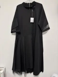 【新品タグ付き】シースルー ブラック Aライン 半袖ワンピース