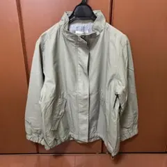 カーキ　ブルゾン　Ｌサイズのサムネイル