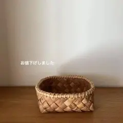 Item thumbnail for item 3d0401f6-9d3f-4d15-963c-7412f7fabb29