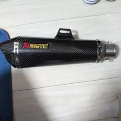 AKRAPOVIC風 汎用マフラー60.5πのサムネイル