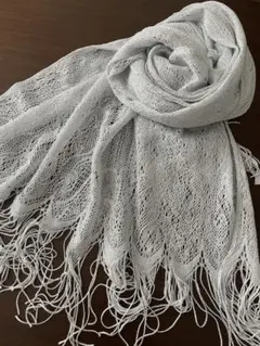 ラメ入りストール  ライトシルバー