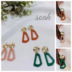 216＊メタルゴールドと変形オーバルピアス 全3色