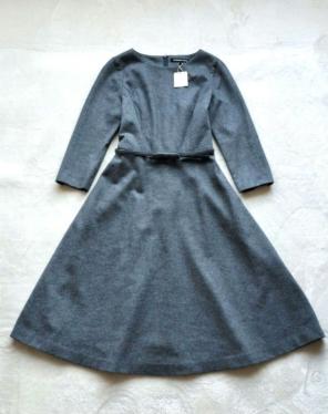 新品未使用タグ付きストロベリーフィールズ　フレアワンピースウエストリボン　ウール