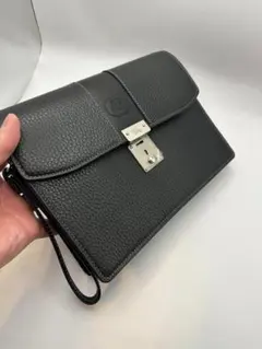 【極美品】Burberrys レザー鍵付きクラッチ 黒 ノバチェック内側 希少品