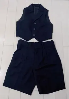 キッズ用 ネイビー ストライプ ベストとショートパンツ95