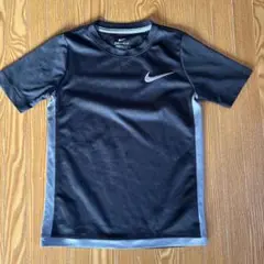 Nike DRI-FIT 黒 Tシャツ 130