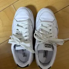 Puma スニーカー