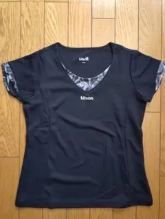 kitson ブラック Vネック Tシャツ Sサイズのサムネイル