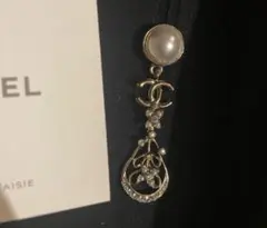 一度使用のみ！　CHANEL ピアス　片耳