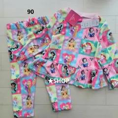 ディズニー プリンセス集合 クリスマス フリース パジャマ 総柄 90