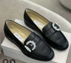 JIMMY CHOO ブラックローファー ビジュー付き
