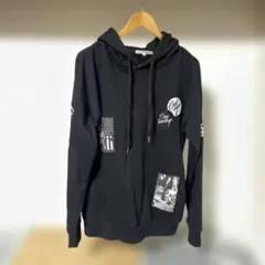 SUGGESTION ブラック フード付きパーカー Lのサムネイル